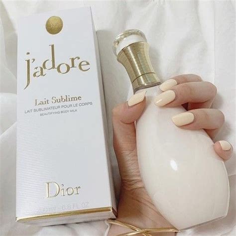 j adore lait sublime|j'adore beautifying body milk.